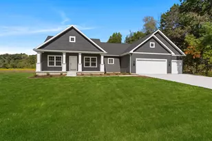5033 Ikram Oaks Dr, Jackson, MI 49201 - Photo 1