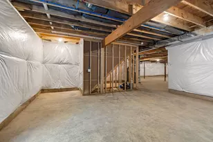 5033 Ikram Oaks Dr, Jackson, MI 49201 - Photo 47