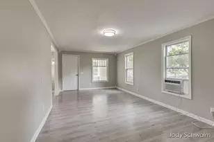 920 Wilson Ave, Muskegon, MI 49441 - Photo 9