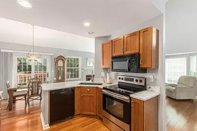 843 Whisperwood Trail, Fenton, MI 48430 - Photo 5