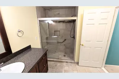 23721 W Lake Circle #14, Brownstown, MI 48183 - Photo 15