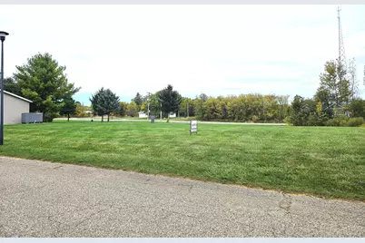 11615 E Bear SE #37, Alto, MI 49302 - Photo 1