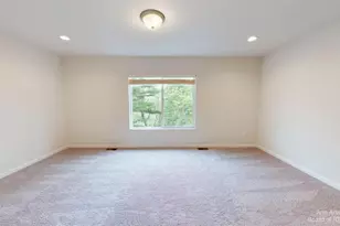 2731 Bristol Rdg Dr, Ann Arbor, MI 48105 - Photo 9