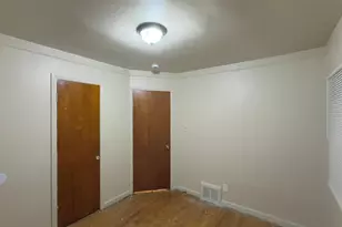 8557 Mark Twain St, Detroit, MI 48228 - Photo 13