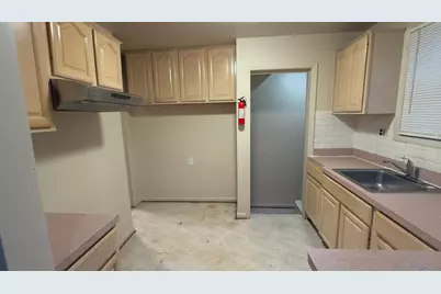 8557 Mark Twain Street, Detroit, MI 48228 - Photo 11