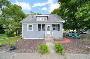 1717 Carl Breeding Wy, Jackson, MI 49203 - Photo 3