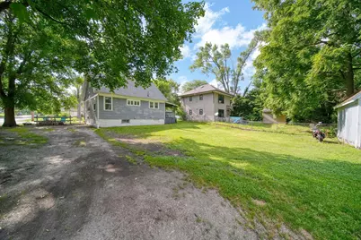 1717 Carl Breeding Way, Jackson, MI 49203 - Photo 39