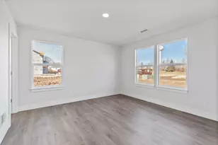 2008 Green Acres Dr, Adrian, MI 49221 - Photo 11