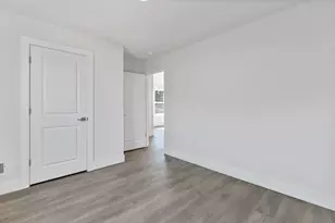 2008 Green Acres Dr, Adrian, MI 49221 - Photo 15