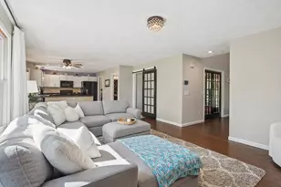 727 Tanbark Dr, Dimondale, MI 48821 - Photo 11