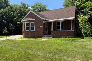 26655 Rosewood St, Roseville, MI 48066 - Photo 1