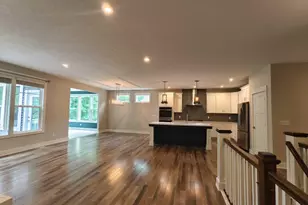 17518 Shinnecock Dr, Spring Lake, MI 49456 - Photo 9