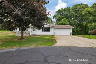 211 York View Pl NW, Comstock Park, MI 49321 - Photo 1