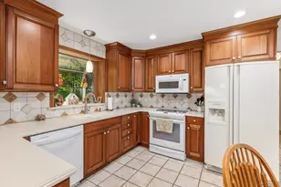 4300 Landings Ln, Saint Joseph, MI 49085 - Photo 11