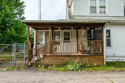 833 Pearl Street, Benton Harbor, MI 49022 - Photo 3