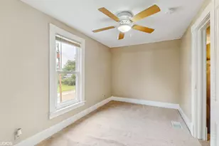 409 Oak St, Three Oaks, MI 49128 - Photo 25