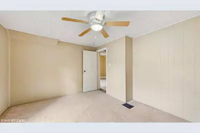 409 Oak Street, Three Oaks, MI 49128 - Photo 21