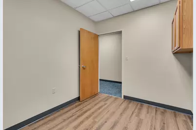 1418 E Michigan Avenue #2, Jackson, MI 49202 - Photo 11