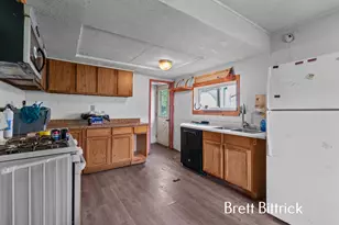 37011 Wahimund Ave, Paw Paw, MI 49079 - Photo 13