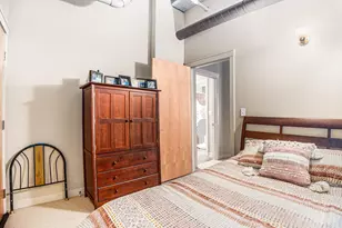 105 W Danaher St, Ludington, MI 49431 - Photo 29