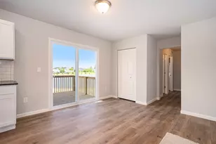 1045 Foxglove Ave, Vicksburg, MI 49097 - Photo 9