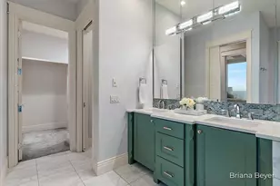 335 Bridge St NW, Grand Rapids, MI 49504 - Photo 31