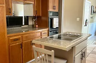 2355 Cress Creek Dr, Muskegon, MI 49444 - Photo 17