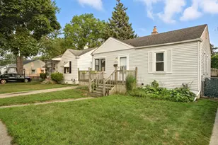 644 E Brickley Ave, Hazel Park, MI 48030 - Photo 5