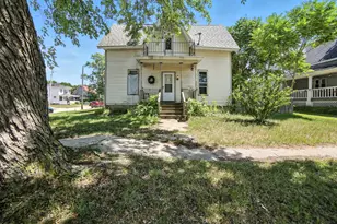 404 S Bridge St, Belding, MI 48809 - Photo 25