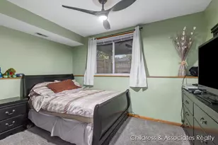 1300 Lancaster Ave NW, Grand Rapids, MI 49504 - Photo 11