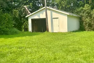 22511 Capital Ave NE, Battle Creek, MI 49017 - Photo 9