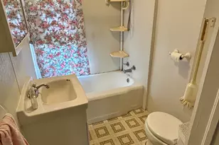 22511 Capital Ave NE, Battle Creek, MI 49017 - Photo 7