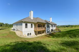 303 Waldon Dr, Battle Creek, MI 49015 - Photo 5