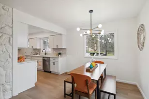 323 13th St, Plainwell, MI 49080 - Photo 11