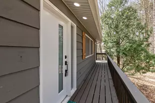 323 13th St, Plainwell, MI 49080 - Photo 5