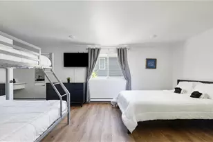 710 W Ludington Ave, Ludington, MI 49431 - Photo 21