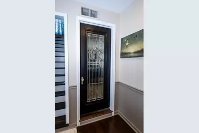 22515 E 10 Mile Road, Saint Clair Shores, MI 48080 - Photo 13