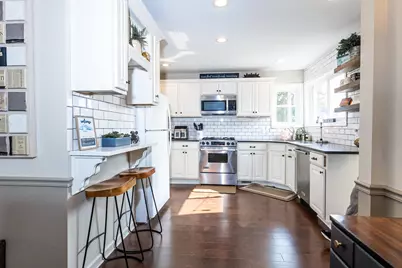 22515 E 10 Mile Road, Saint Clair Shores, MI 48080 - Photo 7