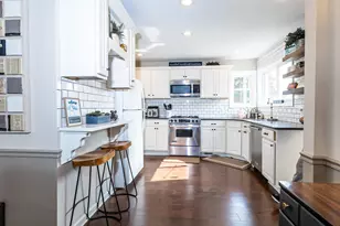 22515 E 10 Mile Rd, Saint Clair Shores, MI 48080 - Photo 7