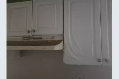 21706 Rausch Avenue, Eastpointe, MI 48021 - Photo 11