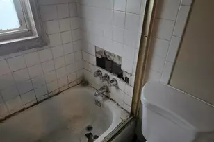 21706 Rausch Ave, Eastpointe, MI 48021 - Photo 7