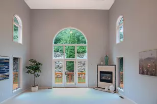 588 Green Rd, Ann Arbor, MI 48105 - Photo 25