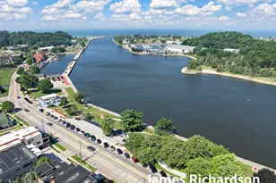 300 Washington Ave, Grand Haven, MI 49417 - Photo 47