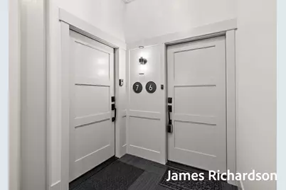 300 Washington Avenue #6, Grand Haven, MI 49417 - Photo 5