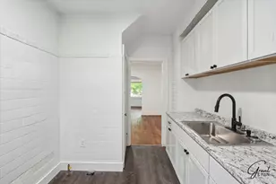 12328 Longview St, Detroit, MI 48213 - Photo 13