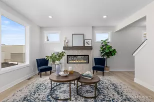 5961 Valley Point Dr SE, Caledonia, MI 49316 - Photo 3