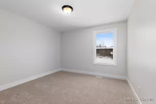 5961 Valley Point Dr SE, Caledonia, MI 49316 - Photo 19