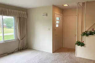 503 W Gilson St, Edmore, MI 48829 - Photo 11