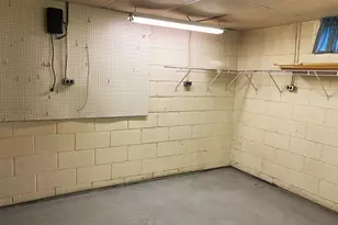 503 W Gilson St, Edmore, MI 48829 - Photo 39