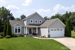 9355 Windward Dr, West Olive, MI 49460 - Photo 13